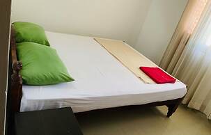 Serendip Villa Holiday Home