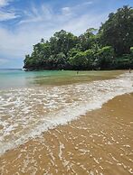 Serendip Villa Holiday Home