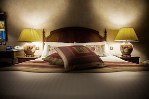 Blunsdon House Hotel