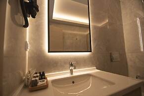 Vera Life Hotel
