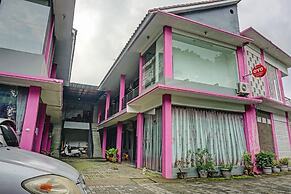 OYO 90187 Puri Allisa Syariah