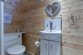 Brambles Farm Peak District Lodge