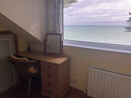 Rocklea Seaside Cottage