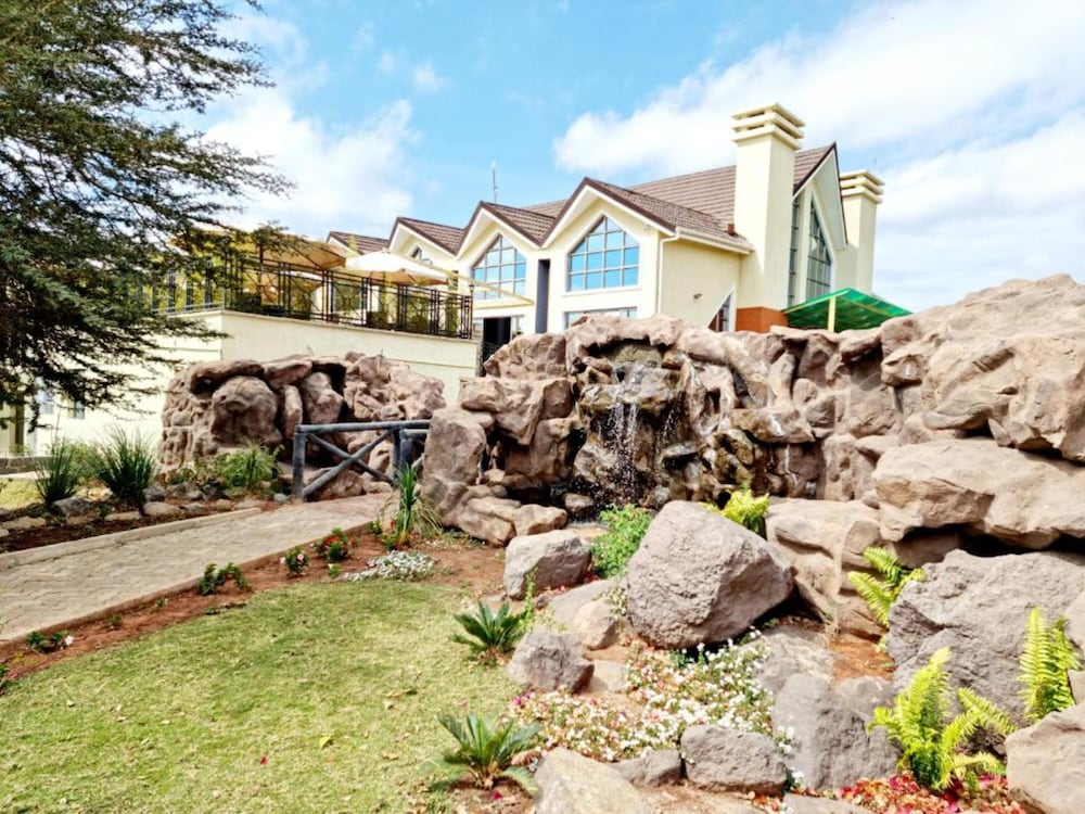 Lusoi Ranch Resort