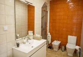 Lalitana Townhouse