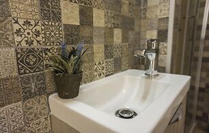 Lalitana Townhouse