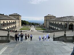 Remarkable 6 Bedrooms Villapiemonte With Land