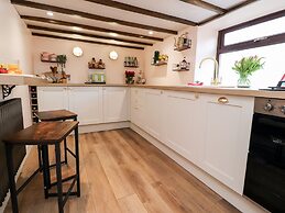 Tilly's Place