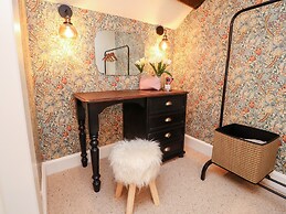 Tilly's Place
