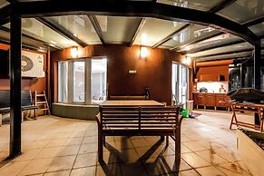 Luxury Penthaus 3 Bedrooms Apartment in Sofia,