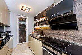 Luxury Penthaus 3 Bedrooms Apartment in Sofia,