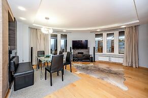 Luxury Penthaus 3 Bedrooms Apartment in Sofia,