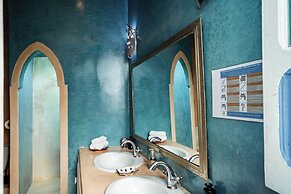 RIAD AMANA