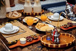 RIAD AMANA