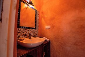 RIAD AMANA