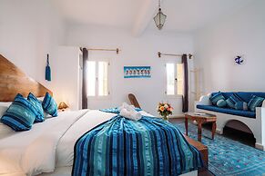 RIAD AMANA