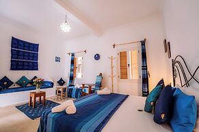 RIAD AMANA