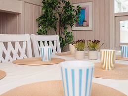 6 Person Holiday Home in Ulfborg