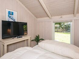 6 Person Holiday Home in Ulfborg