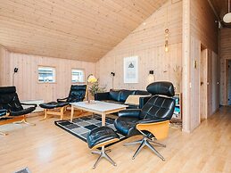 6 Person Holiday Home in Ebeltoft