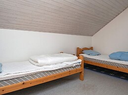 6 Person Holiday Home in Romo