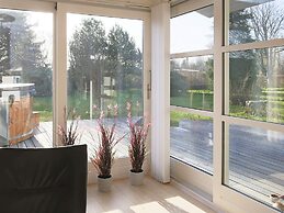 8 Person Holiday Home in Dronningmolle