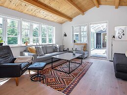 8 Person Holiday Home in Vaeggerlose