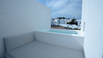 Neo Suites