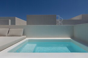 Neo Suites