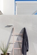 Neo Suites