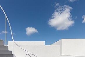 Neo Suites