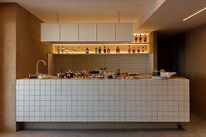 Neo Suites