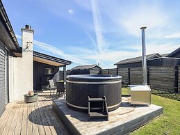 5 Star Holiday Home in Lokken