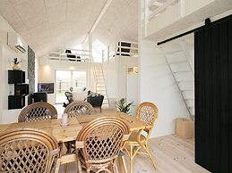 5 Star Holiday Home in Lokken