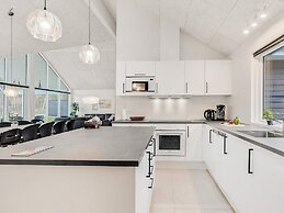 5 Star Holiday Home in Vaeggerlose