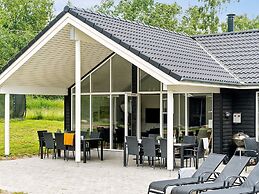 5 Star Holiday Home in Vaeggerlose