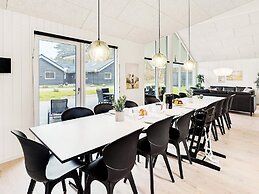 5 Star Holiday Home in Vaeggerlose