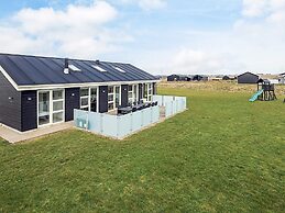 5 Star Holiday Home in Lokken