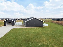 5 Star Holiday Home in Lokken