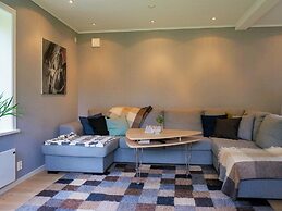 6 Person Holiday Home in Aplared-by Traum