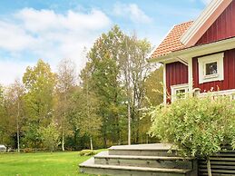 6 Person Holiday Home in Aplared-by Traum