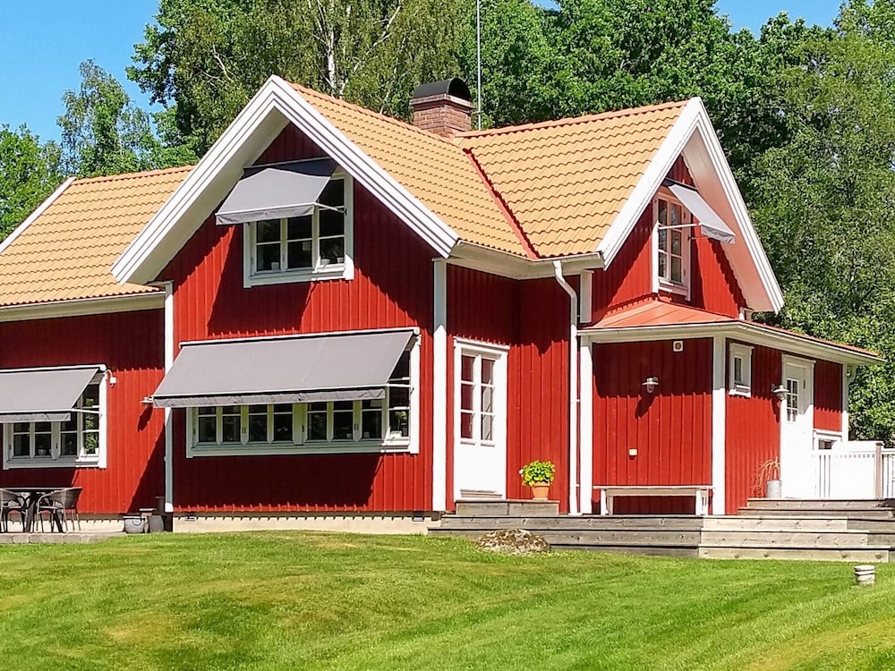 6 Person Holiday Home in Aplared-by Traum
