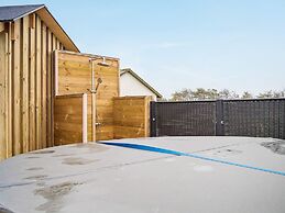 10 Person Holiday Home in Logstor-by Traum