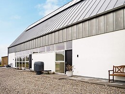 10 Person Holiday Home in Logstor-by Traum