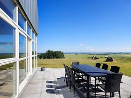 10 Person Holiday Home in Logstor-by Traum