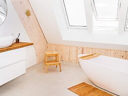 10 Person Holiday Home in Logstor-by Traum
