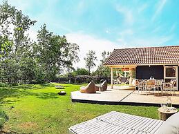 5 Star Holiday Home in Dannemare