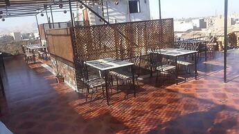 New Saint Catherin Hotel
