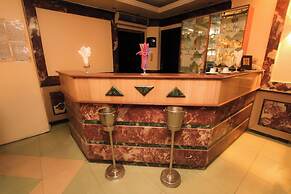 New Saint Catherin Hotel