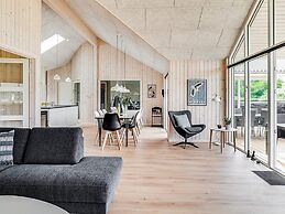 5 Star Holiday Home in Vejby